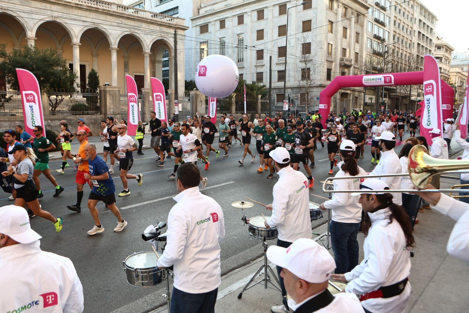 14ος Ημιμαραθώνιος της Αθήνας: Δυναμικό παρών έδωσε η COSMOTE TELEKOM ως Μεγάλος Χορηγός