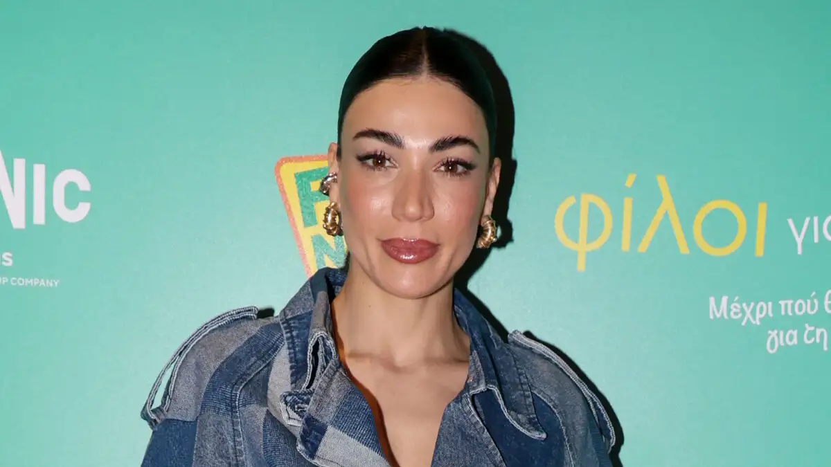 Ήβη Αδάμου για το χτύπημα στην Κύπρος: «Η ειρήνη δεν είναι αυτονόητη – κι όμως θα έπρεπε»