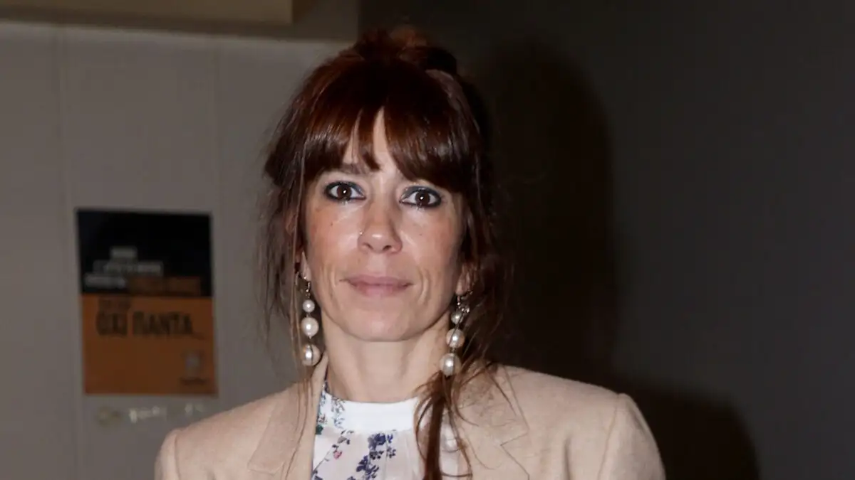 Μυρτώ Αλικάκη: Έχω την εντύπωση ότι ερωτευόμαστε με το σκοτεινό μας κομμάτι, αυτό που μας λείπει