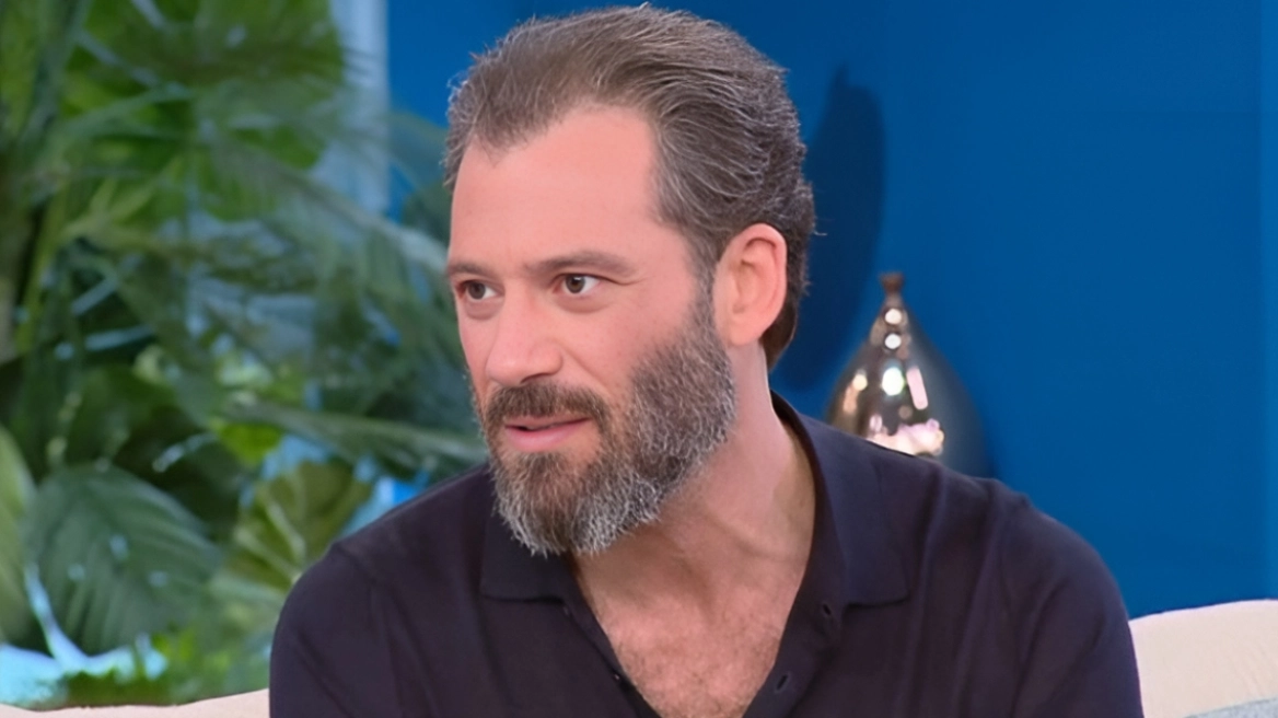 Αντίνοος Αλμπάνης για τη συνάντησή του με τη Μαρινέλλα: «Με διέλυσε με τα όμορφα λόγια της, έκλαιγα 20 λεπτά»