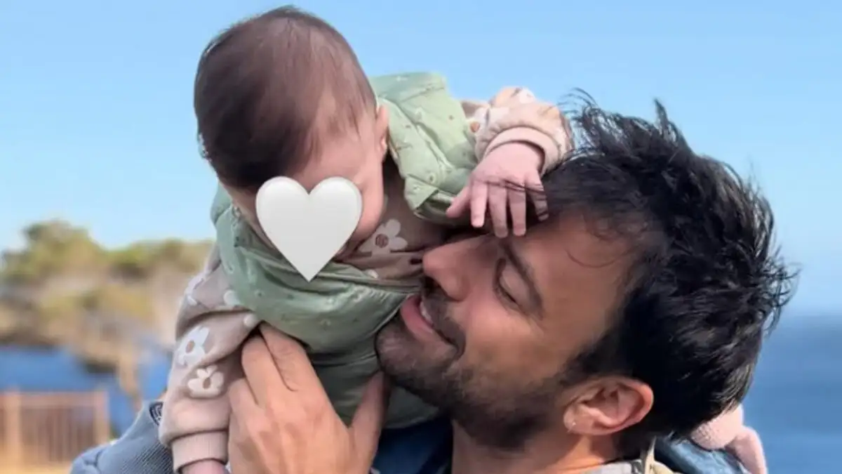 Οικογενειακές στιγμές για τον Αντρέας Γεωργίου και τη Σιμώνη Χριστοδούλου – Η βόλτα δίπλα στη θάλασσα με την κόρη τους Οικογενειακές στιγμές για τον Αντρέας Γεωργίου και τη Σιμώνη Χριστοδούλου – Η βόλτα δίπλα στη θάλασσα με την κόρη τους