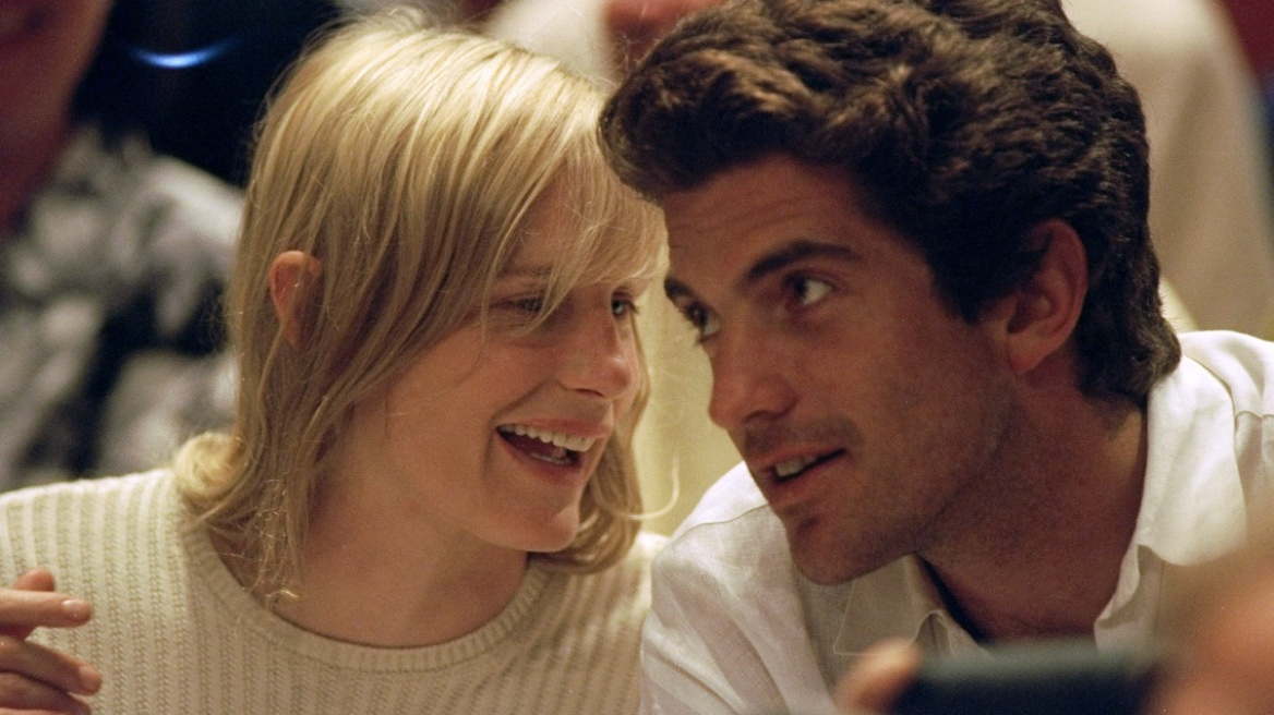 Ντάριλ Χάνα εκνευρισμένη με σειρά που αναπαριστά τη σχέση της με τον Τζον Φ. Κένεντι Τζούνιορ