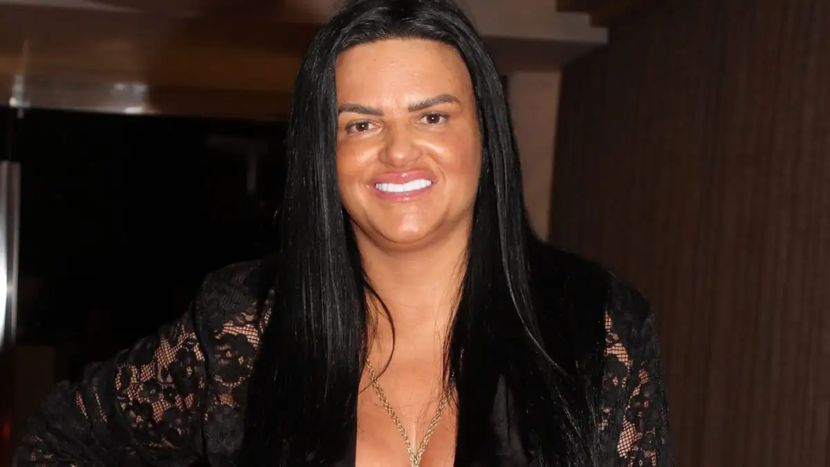 Δήμητρα Κατσαφάδου: «Τάμα μου είναι να προσφέρω στον κόσμο – το δεσμεύομαι δημόσια»