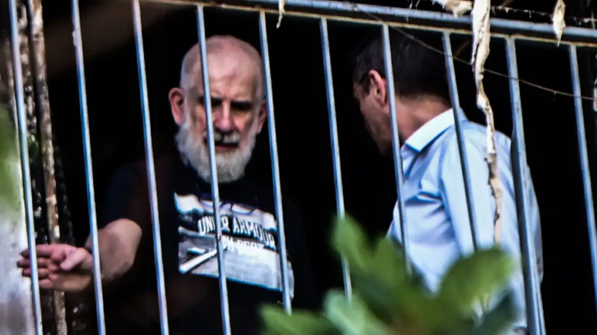 Πέτρος Φιλιππίδης: Το νέο «στοίχημα» 8 μήνες μετά τη φωτιά στο σπίτι της Πατησίων