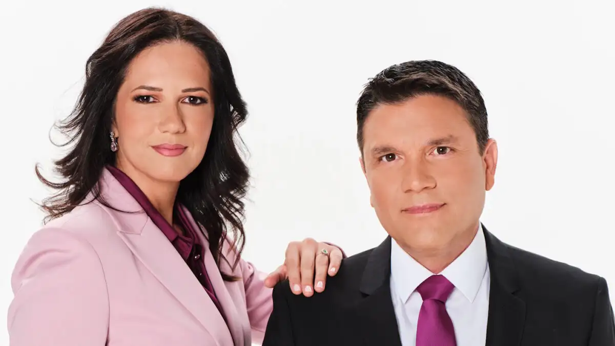 Ντίνος Σιωμόπουλος και Στέλλα Γκαντώνα απαντούν για την Ελένη Μενεγάκη: «Κάποιος πέταξε μια μπαρούφα»