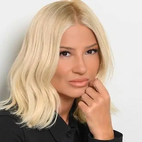 Η Φαίη Σκορδά ανακοίνωσε τον γάμο της με τον Αλέξανδρο Αθανασιάδη