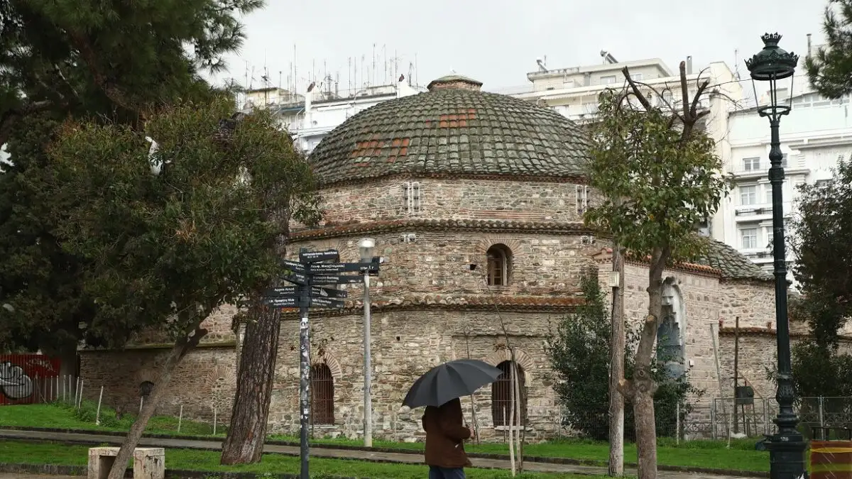 Καιρός: Με χαμηλές θερμοκρασίες και βροχές προς το Πάσχα οι πρώτες εκτιμήσεις