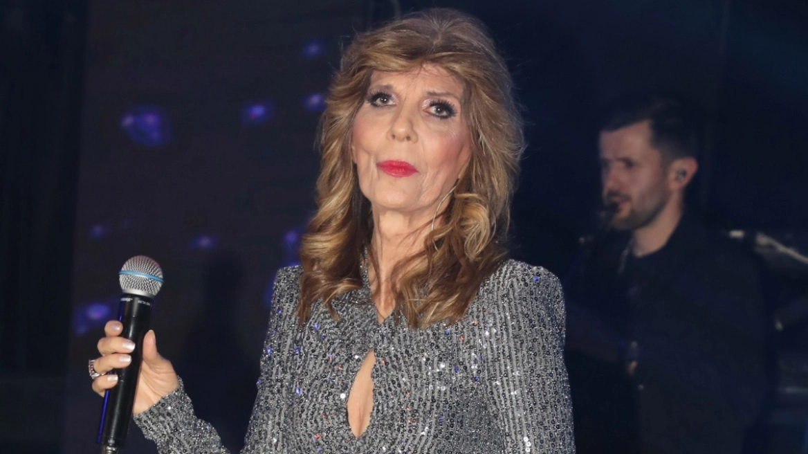 Κατερίνα Στανίση για την αυτοβιογραφία της: «Δεν θα κρύψω τίποτα – κάποιοι μπορεί να ντροπιαστούν»