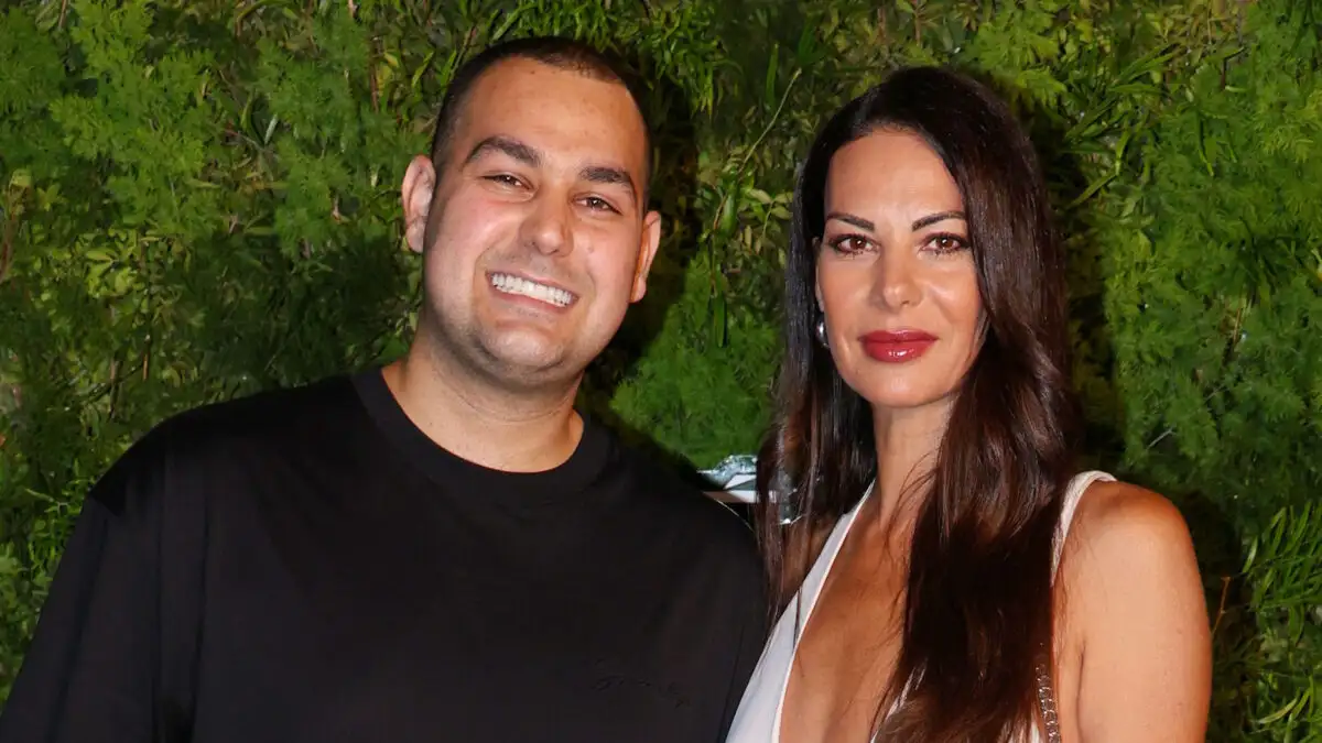 Χρίστος Κούγιας: Τα γενέθλια σε νυχτερινό κέντρο, η ανάρτηση της Εύης Βατίδου και η έκπληξη φίλων του