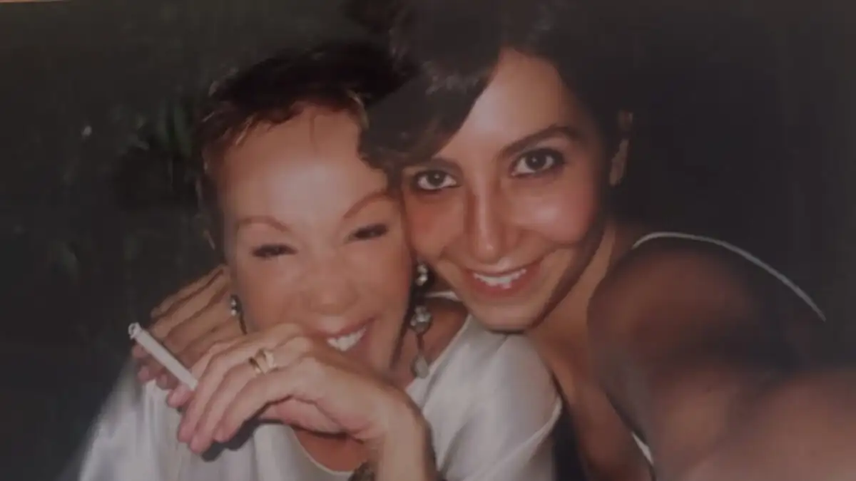 Μαρία Ελένη Λυκουρέζου: Η νοσταλγική φωτογραφία με τη Ζωή Λάσκαρη και η αγάπη για τα ταξίδια