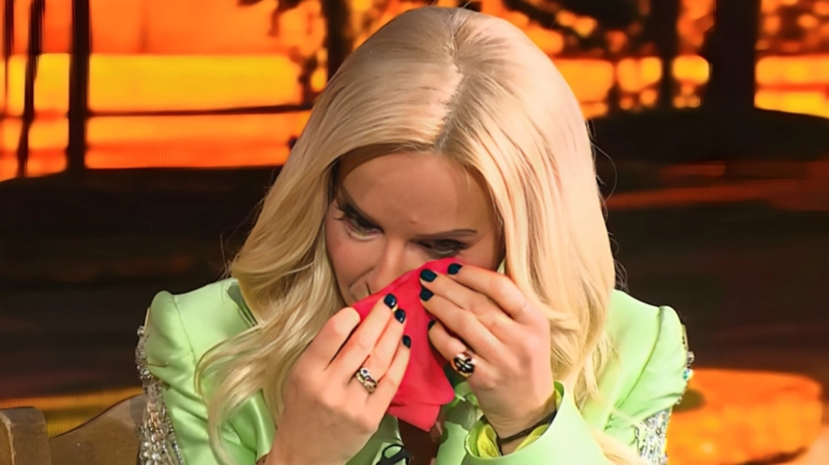 Συγκινεί η Μαρία Μπεκατώρου: «Πρόλαβε να με δει να πετυχαίνω πριν φύγει από τη ζωή»