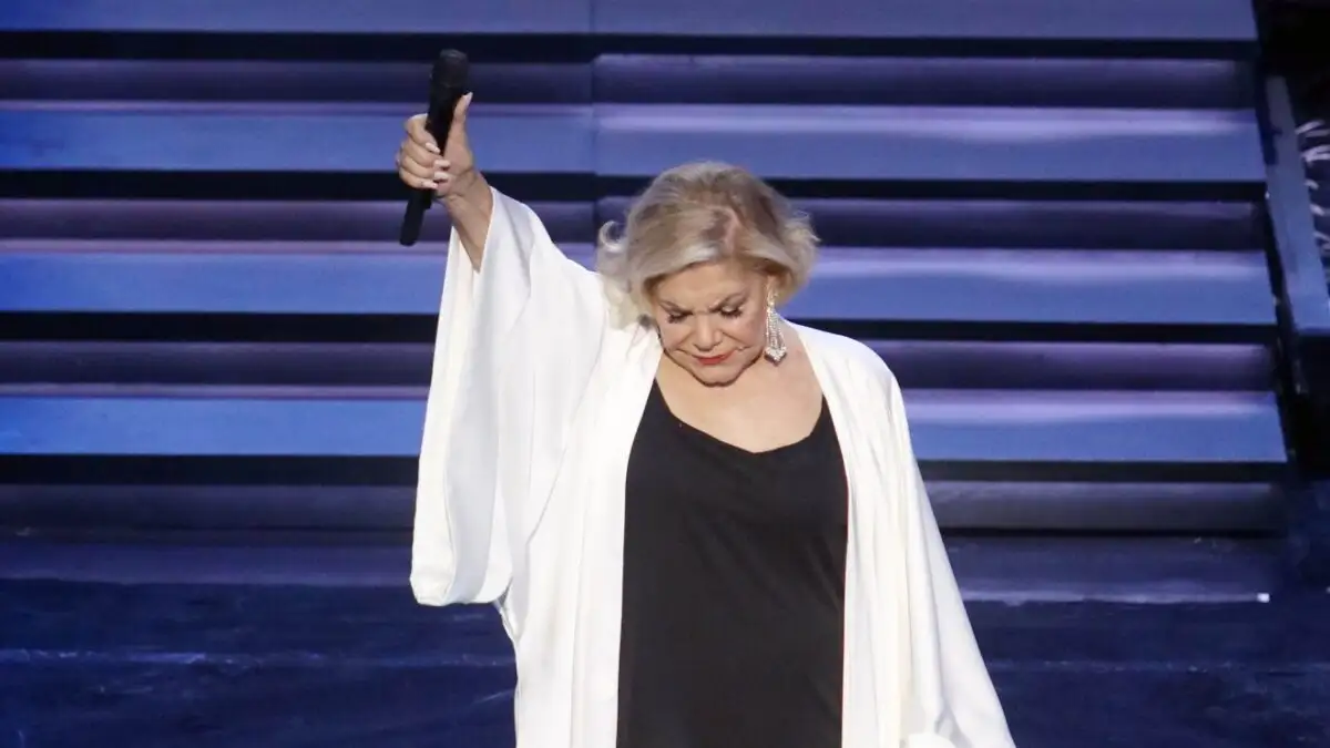 Η οικογένεια της Μαρινέλλας ανακοινώνει τον θάνατό της