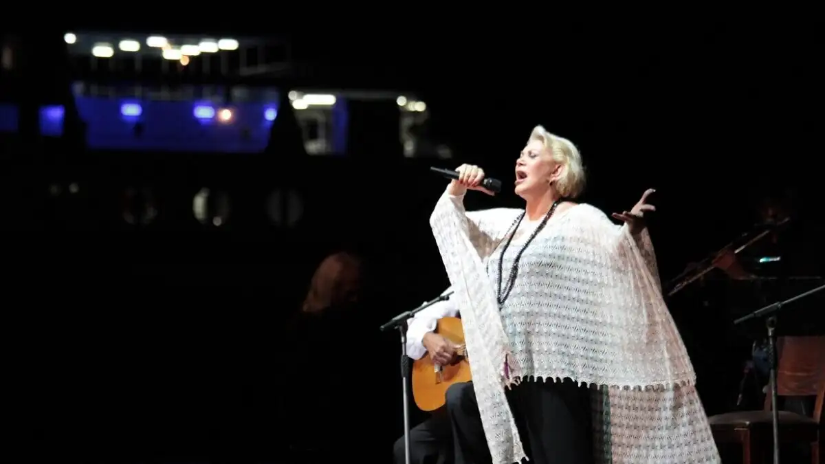 Μαρινέλλα: Οι μεγάλοι έρωτες με Καζαντζίδη και Βοσκόπουλο Μαρινέλλα: Οι μεγάλοι έρωτες με Καζαντζίδη και Βοσκόπουλο