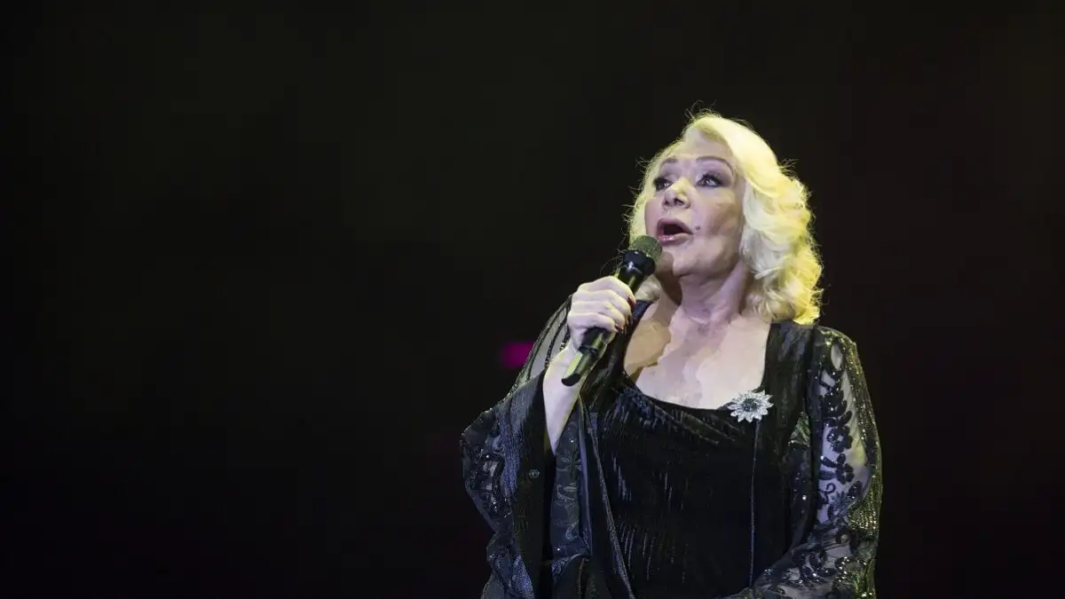 Πένθος για τη Μαρινέλλα: Το ελληνικό τραγούδι αποχαιρετά μια θρυλική φωνή