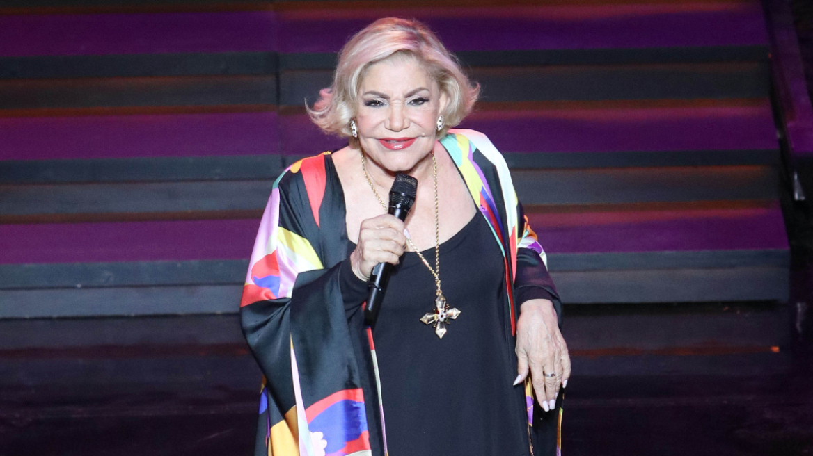 Μαρινέλλα: Η στιγμή που κατέρρευσε στο Ηρώδειο