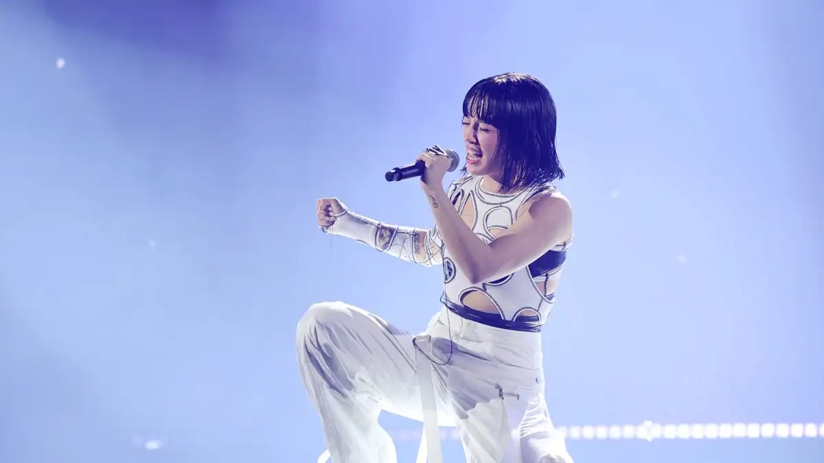 Marseaux: «Στη σκηνή είμαι ο εαυτός μου – δεν προσποιούμαι κανένα ρόλο κοπέλας»