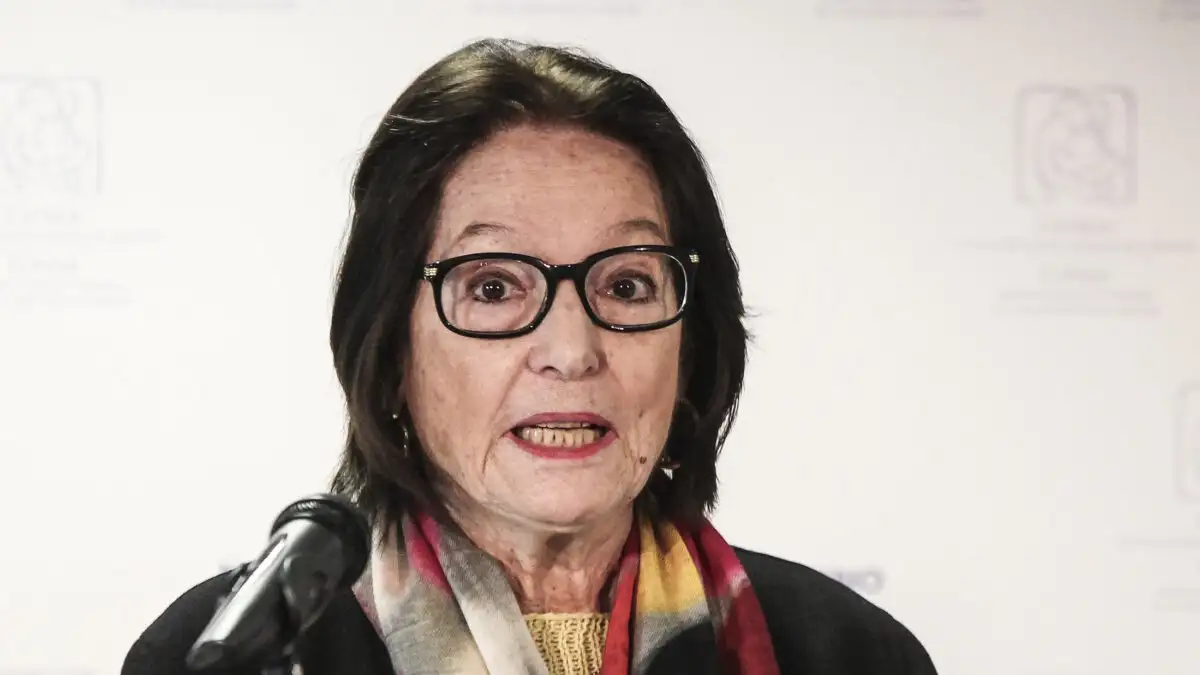 Νάνα Μούσχουρη για Γιώργο Μαρίνο: «Ήταν ένας σπάνιος άνθρωπος, αγαπούσε βαθιά αυτό που έκανε»