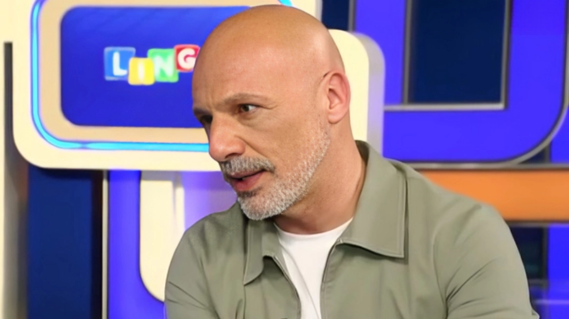 Ο Νίκος Μουτσινάς αποκαλύπτει γιατί ήθελε να κάνει τηλεπαιχνίδι: «Ήθελα να αποφύγω το “είπες-άκουσες” και τις κόντρες»