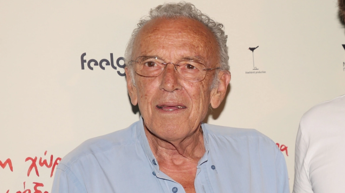 Συγκίνηση στην κηδεία του Γιώργου Πανουσόπουλου