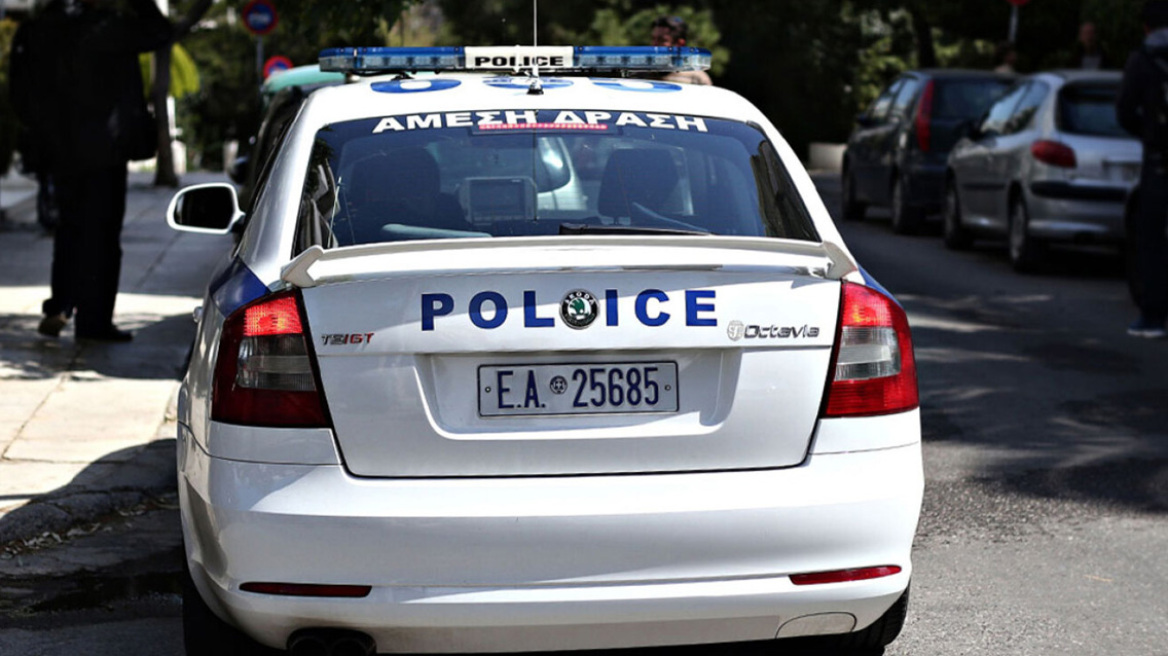 Γλυφάδα: Επίθεση σε λεωφορείο – 24χρονος τραυμάτισε άνδρα στο πρόσωπο