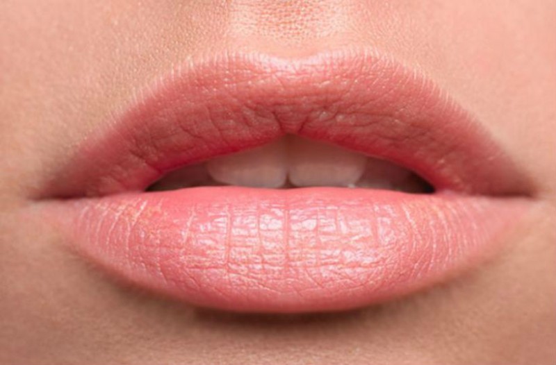 Αισθητικές παρεμβάσεις στα χείλη: Τάσεις, επιρροές και ζητήματα αισθητικής αντίληψης