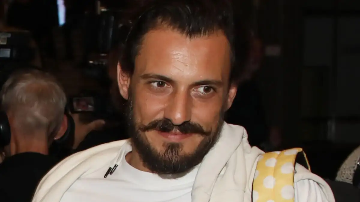 Σταύρος Σβήγκος δίνει spoiler για το «Porto Leone»: «Το τέλος του Χρόνη θα είναι αυτό που του αξίζει»