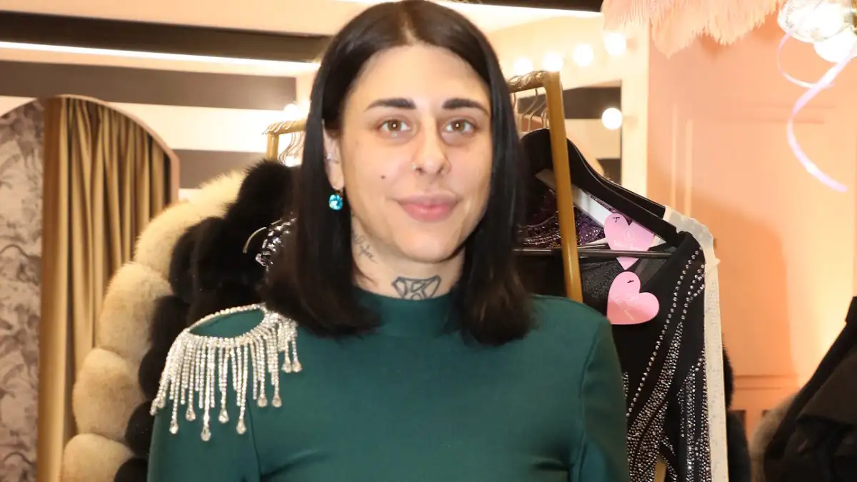 Super Κική: «Έγινα σκουπίδι μετά από μπάφο και αλκοόλ – Μου πρότεινε να χαμουρευτούμε ενώ ήμουν μεθυσμένη»