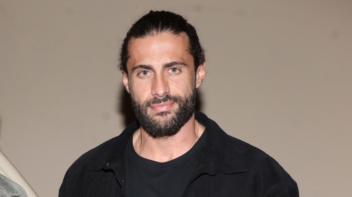 Ο Κωνσταντίνος Βασάλος για τις σχέσεις: «Δεν είναι αποδεκτό να υπάρχουν ωραίες φίλες λόγω ζήλιας» Ο Κωνσταντίνος Βασάλος για τις σχέσεις: «Δεν είναι αποδεκτό να υπάρχουν ωραίες φίλες λόγω ζήλιας»