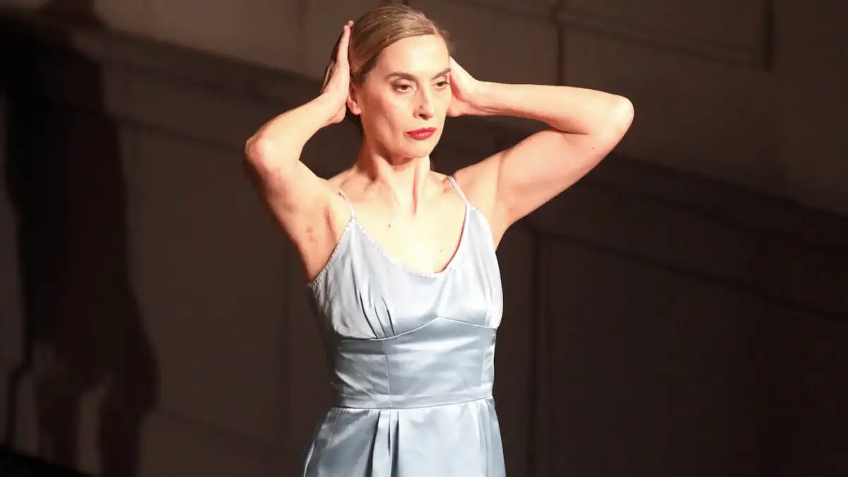 Η συγκινητική εξομολόγηση της για την Βίκυ Βολιώτη απώλεια του πατέρα της στα 16 της χρόνια