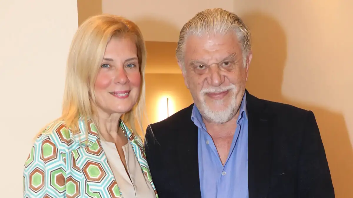 Γιάννης Βούρος για τη σχέση με τη Λένα Κώνστα: «Περάσαμε κρίση, αλλά την ξεπεράσαμε με χιούμορ»