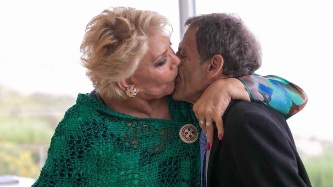 Σταύρος Ξαρχάκος αποχαιρέτησε τη Μαρινέλλα: «Αγάπη μου, καλό σου ταξίδι»