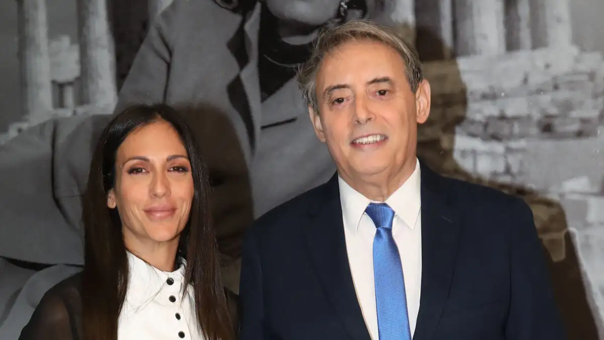 Η Ανθή Βούλγαρη για την υγεία του Ιορδάνη Χασαπόπουλου: «Πάει το χειρουργείο αργά – αργά» Η Ανθή Βούλγαρη για την υγεία του Ιορδάνη Χασαπόπουλου: «Πάει το χειρουργείο αργά – αργά»