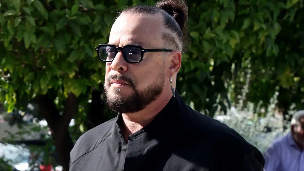 Χρήστος Δάντης: «Δυστυχώς το κάταγμα ήταν σοβαρό – Διακόπτω τις συναυλίες για ενάμιση μήνα»