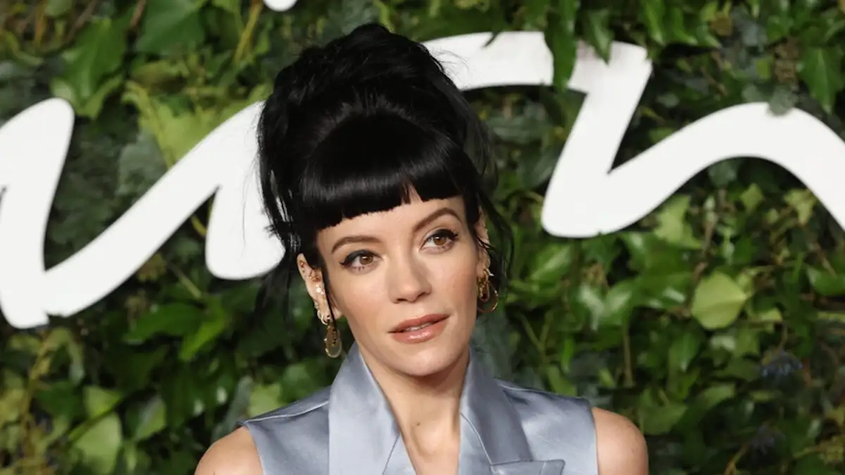 Λίλι Άλεν και Τζακ Γουάιτχολ σε κινηματογραφική μεταφορά του «Night and Day»