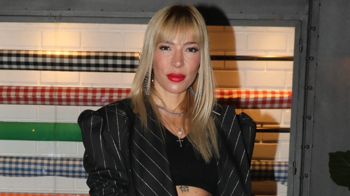 Αμάντα Μανωλάκου: «Αντιμετώπισα τη σκλήρυνση κατά πλάκας με φόβο, αλλά δεν μπορούσα να «πέσω»»