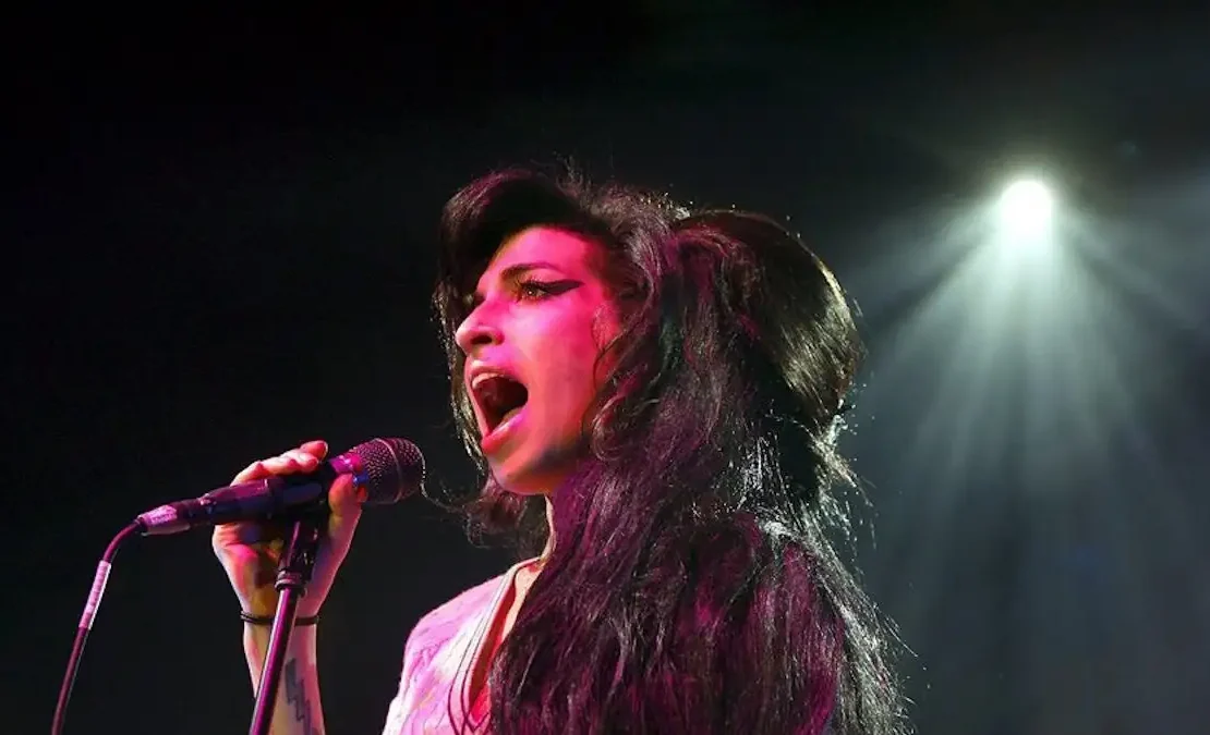 Ήττα στο δικαστήριο για τον πατέρα της Amy Winehouse – Τι αποφασίστηκε για τις φίλες της