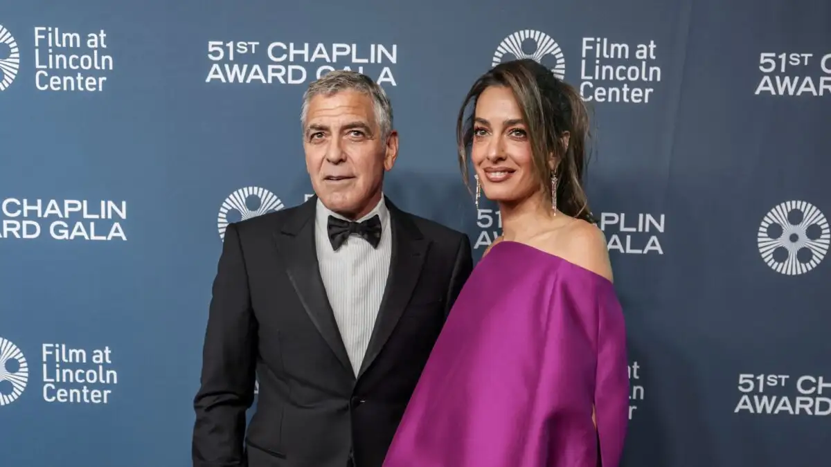 Οργή στα social media για Κλούνεϊ: Στήριξε τον Τζίμι Κίμελ για το σχόλιο στη Μελάνια"