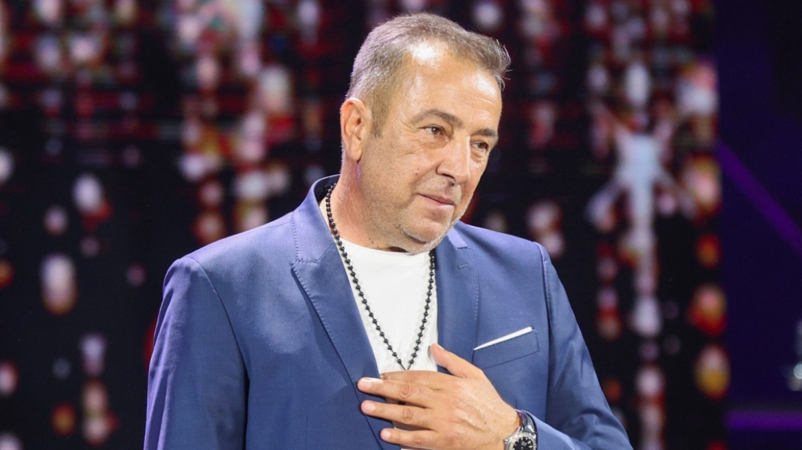 Δημήτρης Χρυσοχοΐδης για Βασίλη Καρρά: «Έσβησα το τηλέφωνό του για να αντέξω την απώλεια»