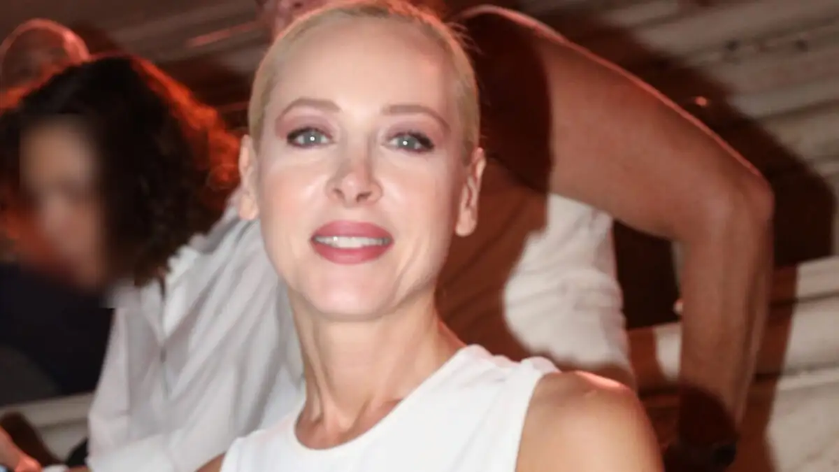 Η Φαίη Ξυλά για την πίστη: «Πιστεύω στον Θεό με τον δικό μου τρόπο»