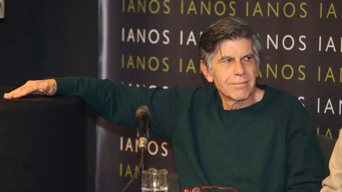 Γιάννης Μπέζος: «Σούπερ μάρκετ… με μέτρο – Παίρνω μόνο τα απολύτως απαραίτητα» Γιάννης Μπέζος: «Σούπερ μάρκετ… με μέτρο – Παίρνω μόνο τα απολύτως απαραίτητα»