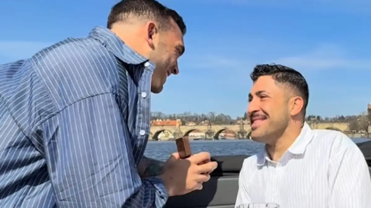 Ρομαντική πρόταση γάμου από τον Ιάσονα Μανδηλά στον Ηρόδοτο Ιωάννου