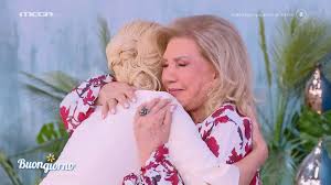 Η Λίτσα Πατέρα μιλά για την απώλεια του πατέρα της: Η πρόβλεψη και η στιγμή που τη σημάδεψε