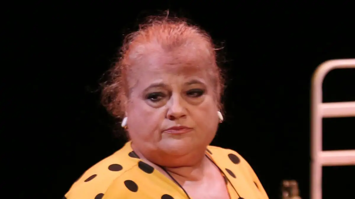 Ελένη Καστάνη: Οι ειλικρινείς σκέψεις για τη σύντροφο του γιου της και η… αδυναμία στα «υπερβολικά» νύχια