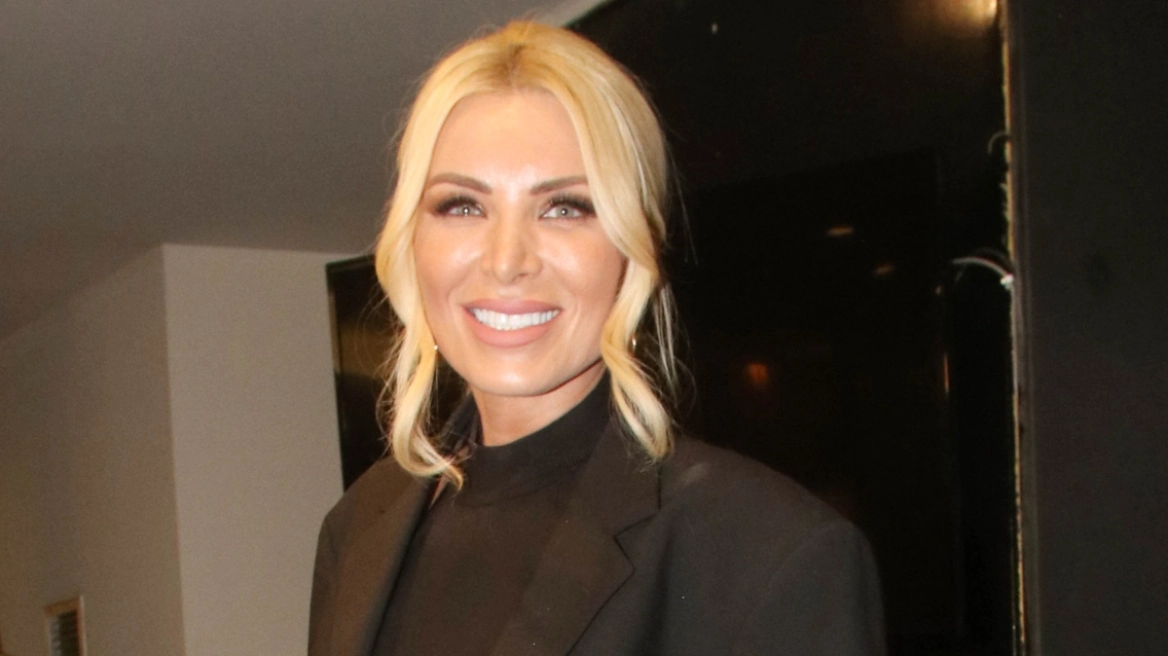 "Οργή Καινούργιου για ψεύτικη AI φωτογραφία που κυκλοφόρησε"