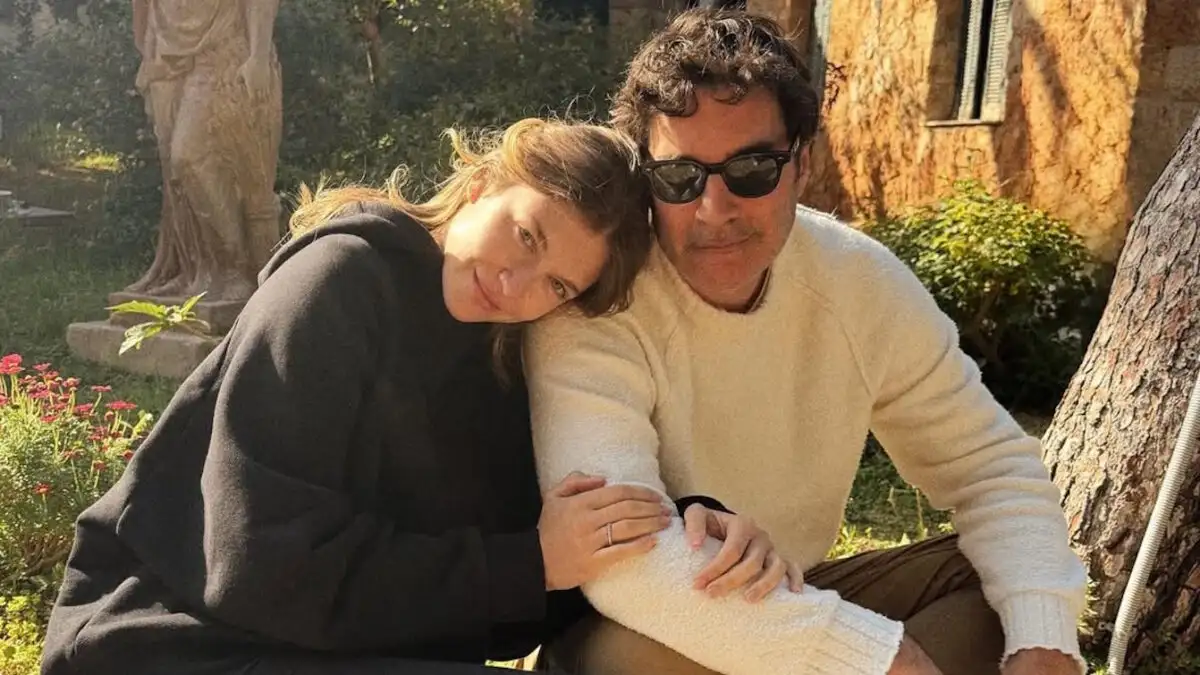 Κλέλια Ανδριολάτου και Χριστόφορος Παπακαλιάτης στα γυρίσματα του φινάλε του «Maestro»