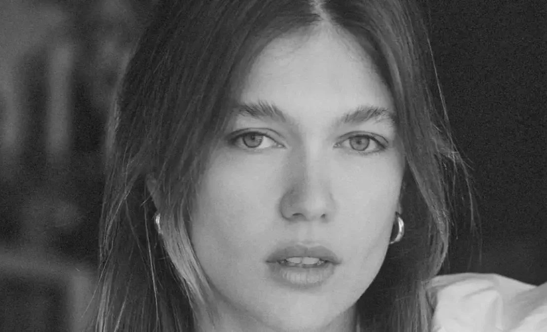 Κλέλια Ανδριολάτου: Η επίσημη ανακοίνωση της Panik Records για τη νέα συνεργασία