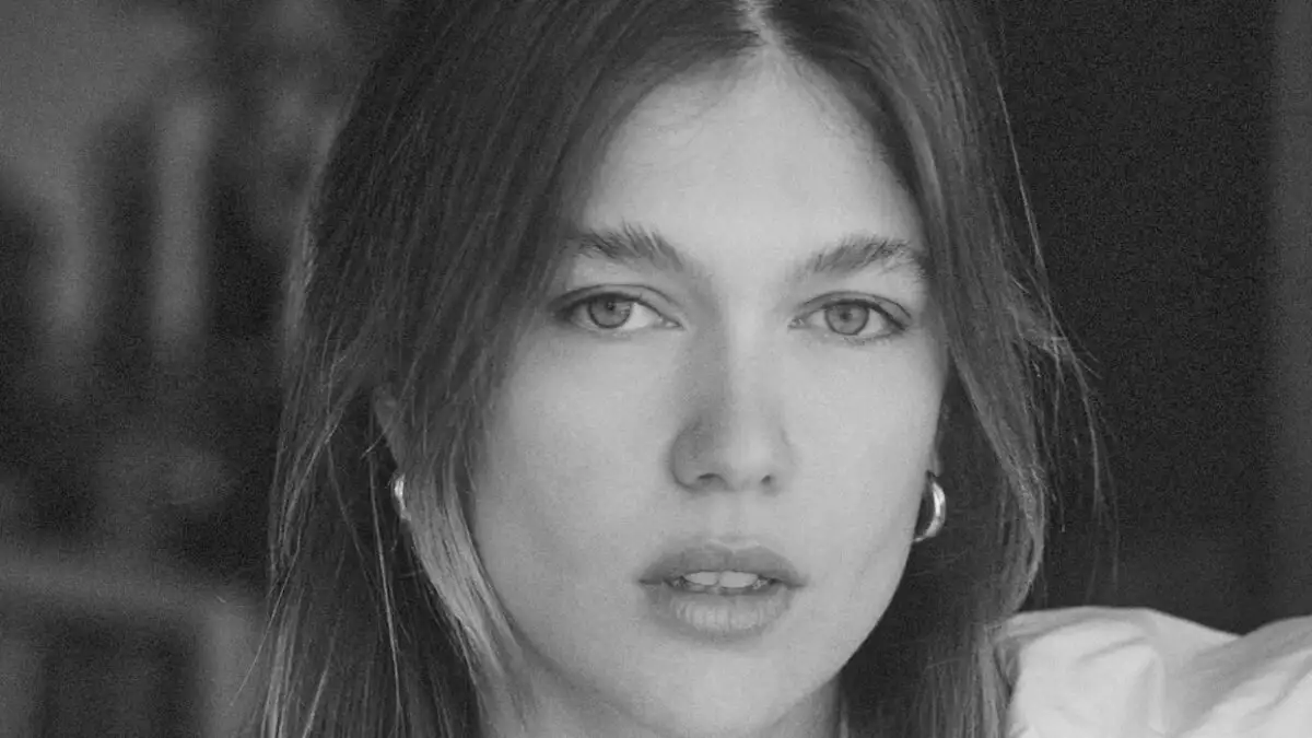 Κλέλια Ανδριολάτου: Η επίσημη ανακοίνωση της Panik Records για τη νέα συνεργασία