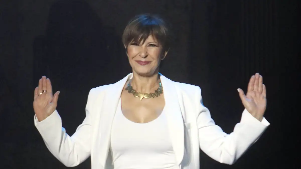 Κωνσταντίνα για Δημήτρη Παπάζογλου: «Δεν είναι μουσικός, είναι δικό του το πρόβλημα»