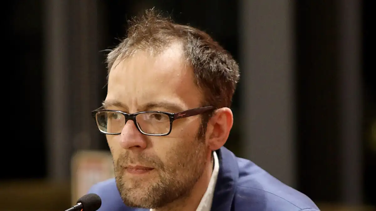 "Αύγουστος Κορτώ: Το bullying και η απρόσμενη αποκάλυψη για συμμαθητές"