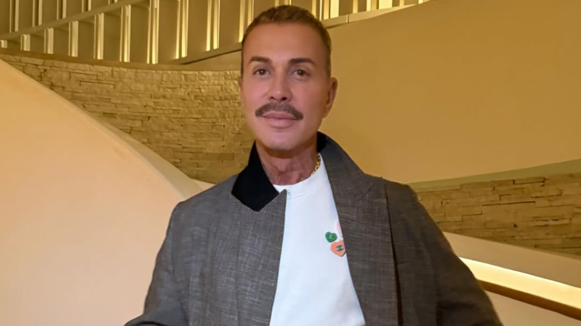 Λάκης Γαβαλάς: Συγκίνηση on air – «Έχασα έναν άνθρωπο που αγαπούσα πολύ» Λάκης Γαβαλάς: Συγκίνηση on air – «Έχασα έναν άνθρωπο που αγαπούσα πολύ»